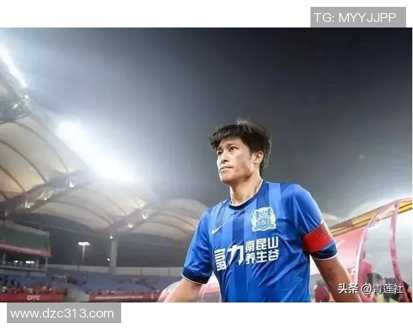 足球明星张耀坤的传奇之路与辉煌成就揭秘